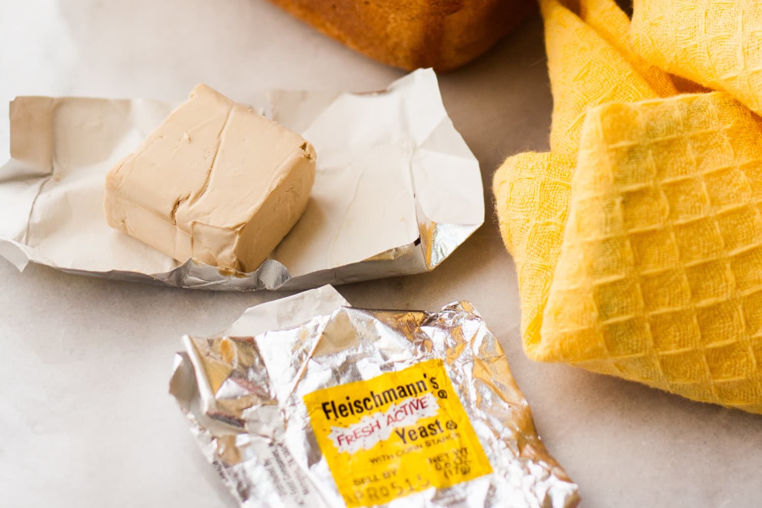 Trucuri pentru a păstra drojdia proaspătă mai mult timp: congelarea drojdiei