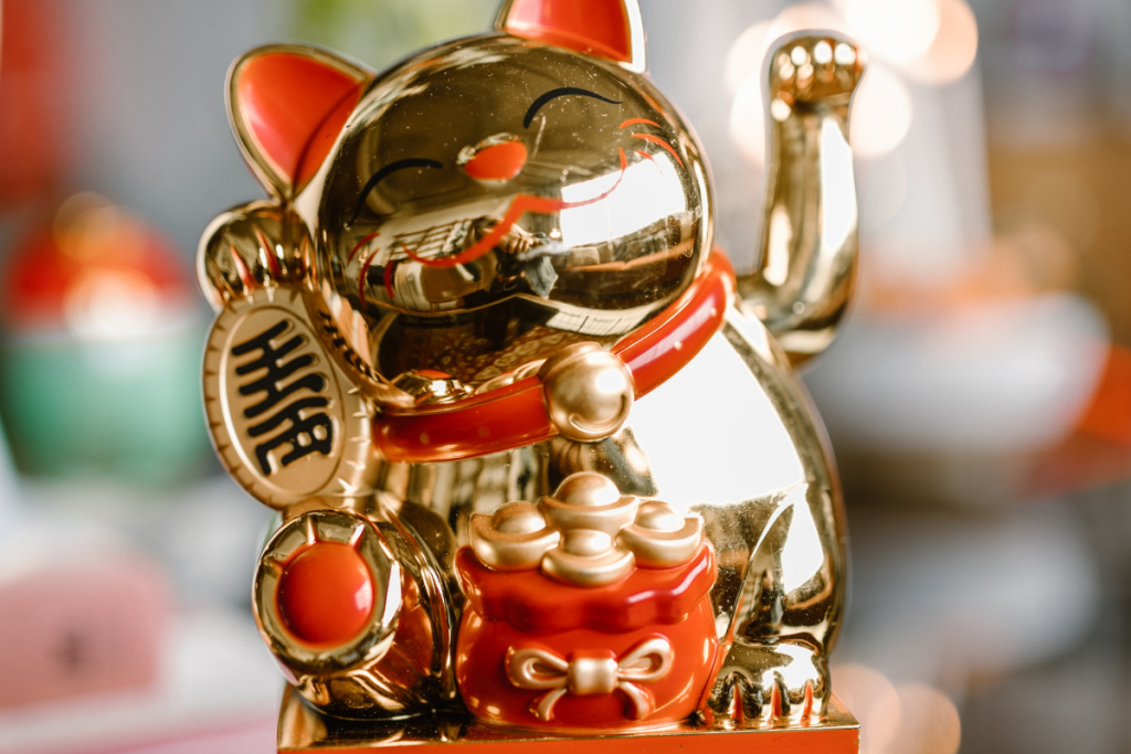 Într-un zodiac chinezesc avem 12 semne, iar în astrologia chineză, întregul an se încadrează într-unul dintre cele 12 semne.