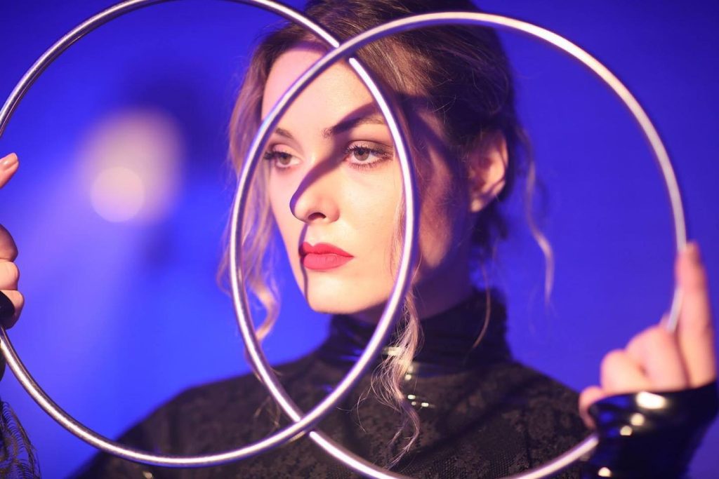 Cristina Strecopîtov, drama primei femei magician din România