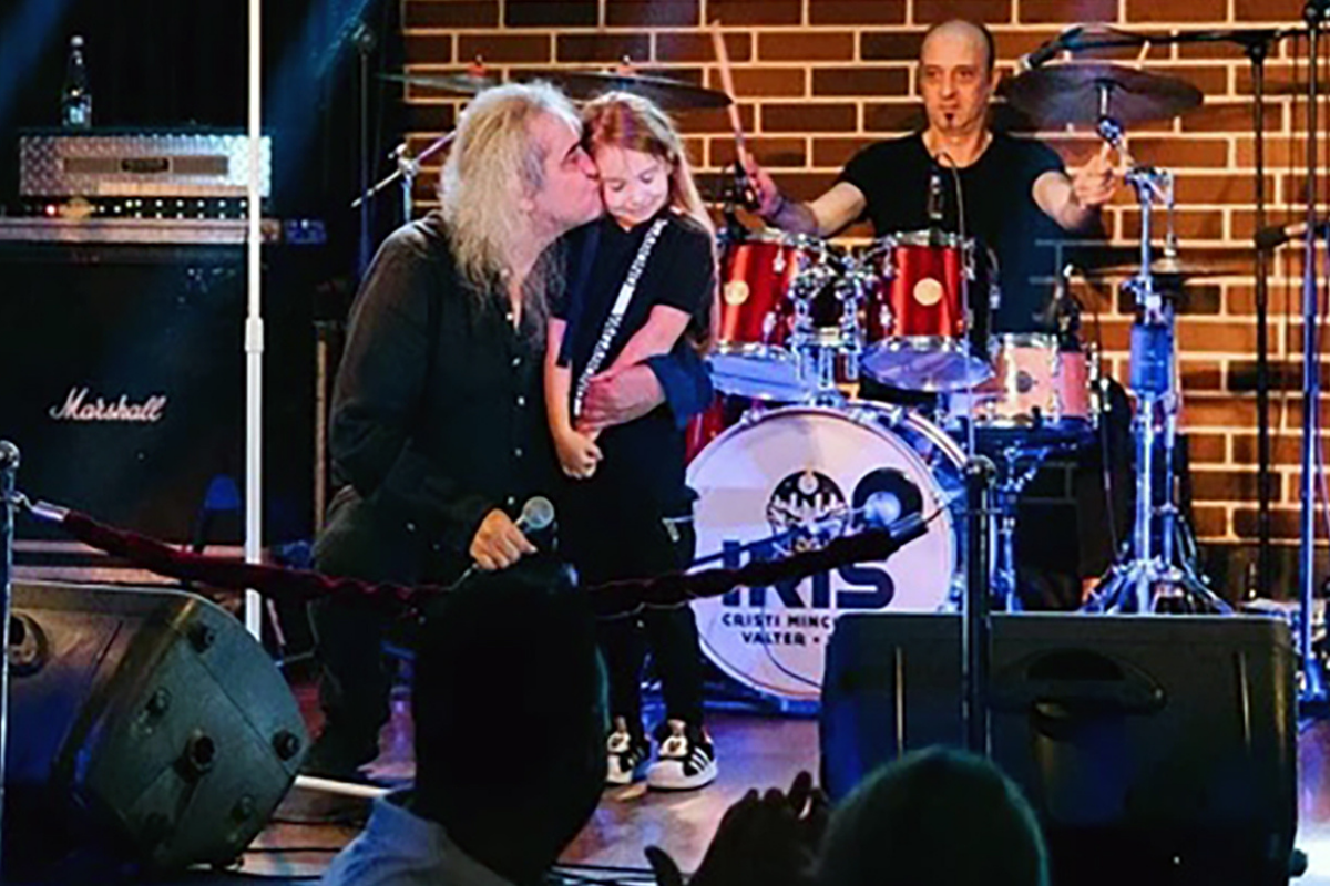 Cristi Minculescu alături de nepoțica lui, Lara