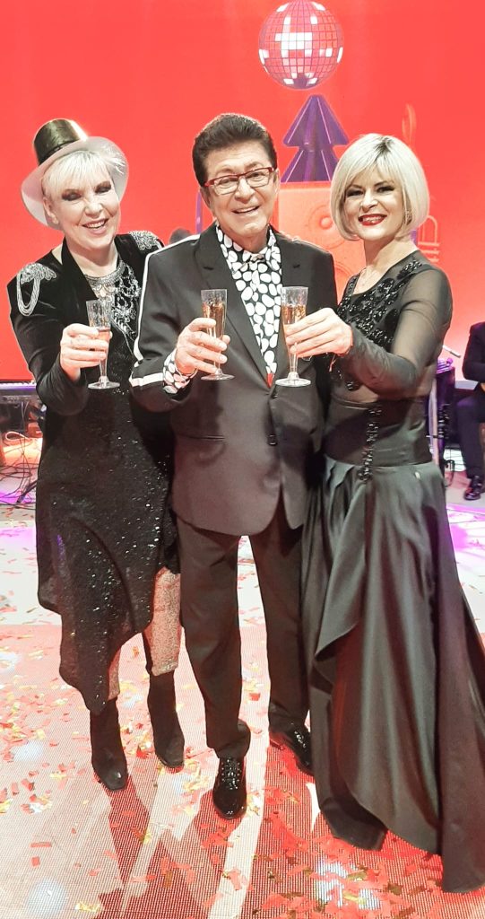 Cu Silvia Dumitrescu și cu Sanda Ladoși, ”Generația de aur a muzicii ușoare românești”