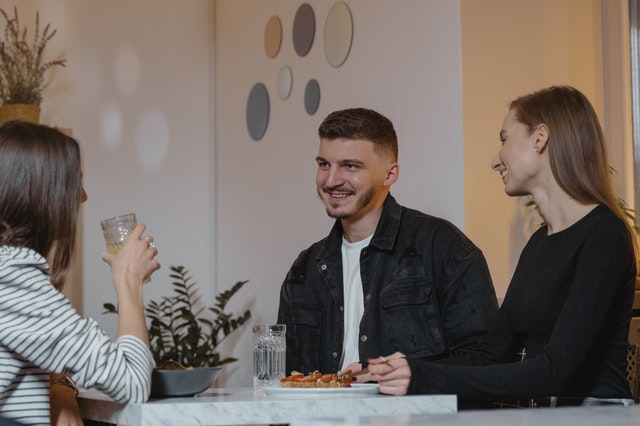 am o idilă cu un coleg de muncă