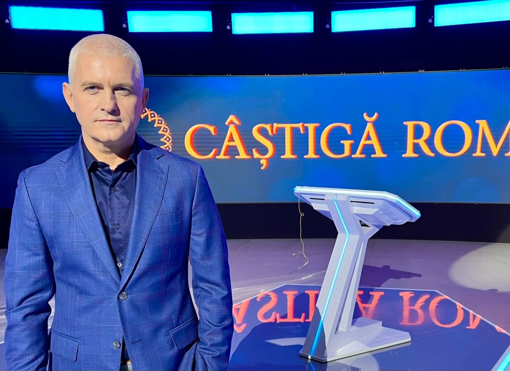 Prezentatorul emisiunii ”Câștigă România”, de la TVR 2
