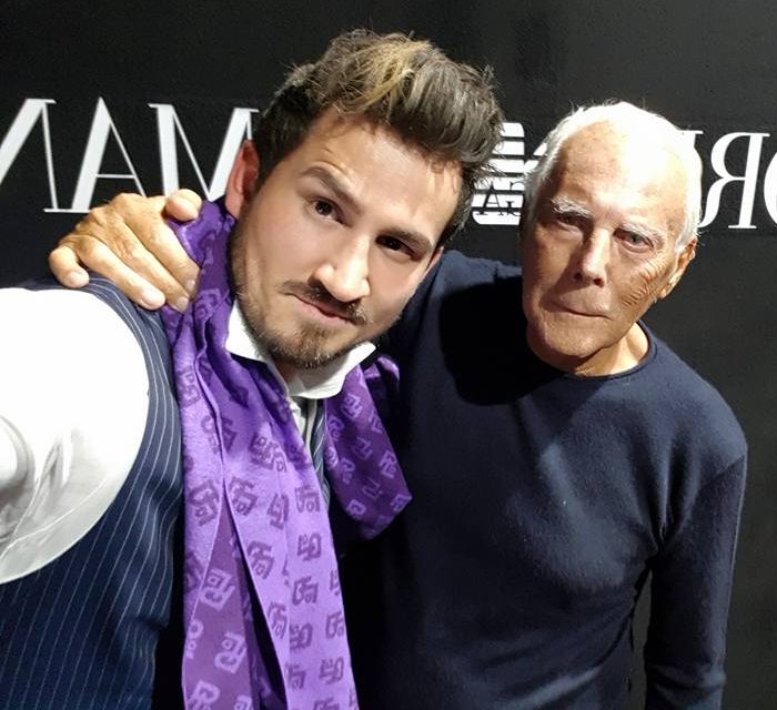 Alături de Giorgio Armani