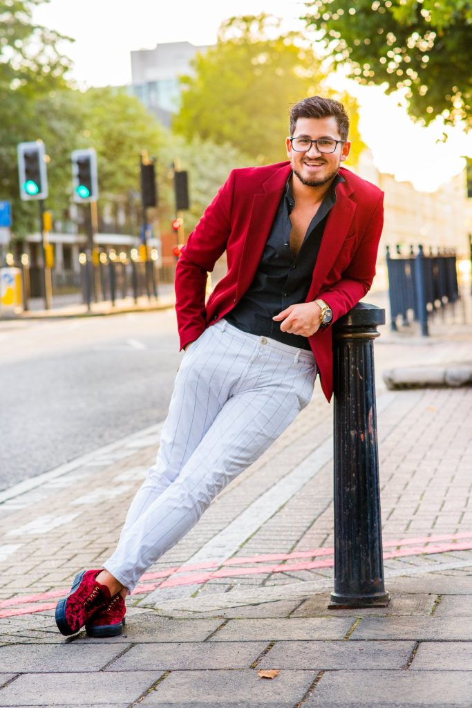 Alexandru Zainea s-a reinventat complet în Anglia