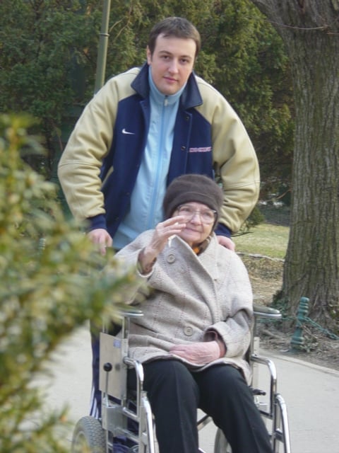 Călin și-a iubit enorm bunica