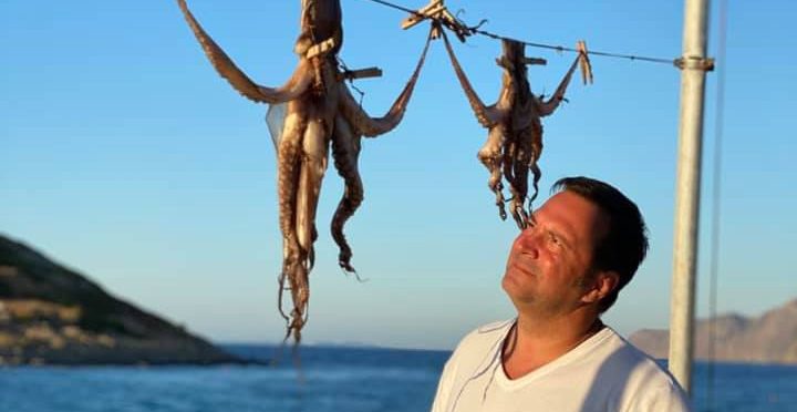 Daniel Buzdugan, de 11 ani turist în Grecia: „A fost pe ieftineală. Comand tot meniul şi plătesc 40 şi ceva de euro“. Cum l-a convins pe Mihai Morar să-l însoțească EXCLUSIV