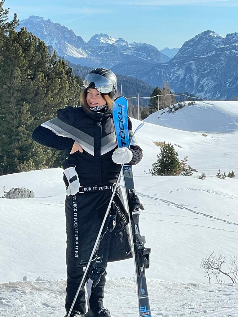 De-a lungul timpului a avut două mari accidentari la schi