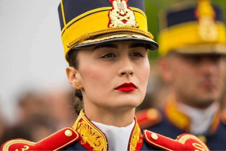 Căpitan Ecaterina Isabela Diaconu, o carieră strălucitoare în armată: „Pentru a ajunge la performanțele unui bărbat trebuie să muncim mai mult”. EXCLUSIV