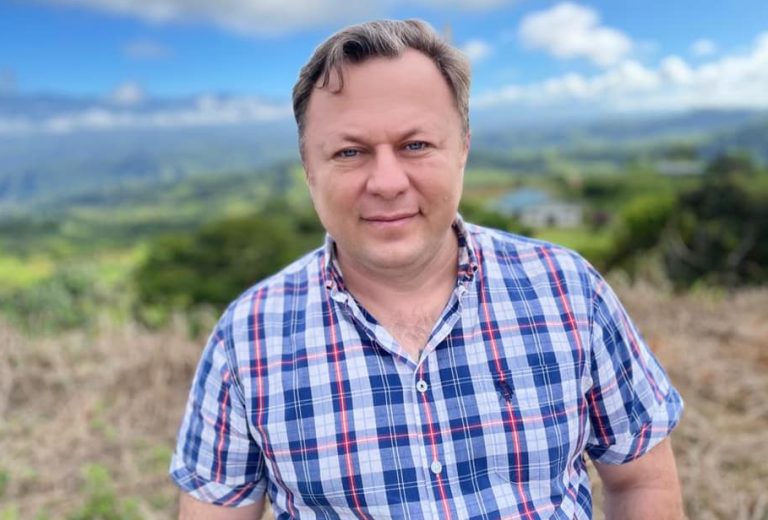 Dragoș Dolănescu, dezvăluiri despre viaţa în Costa Rica: „O pâine costă un dolar, iar un litru de benzină a ajuns la aproape doi dolari” EXCLUSIV