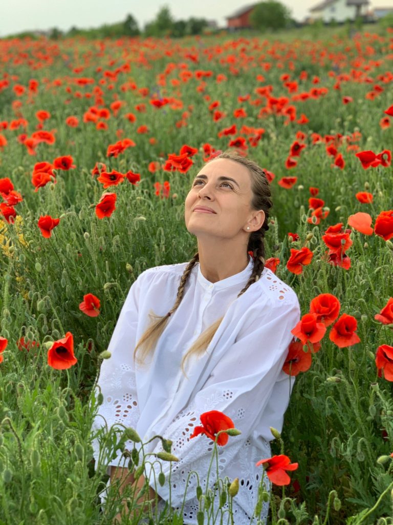 În timpul liber, căpitanul Diana Apostol adoră să se relaxeze admirând cerul