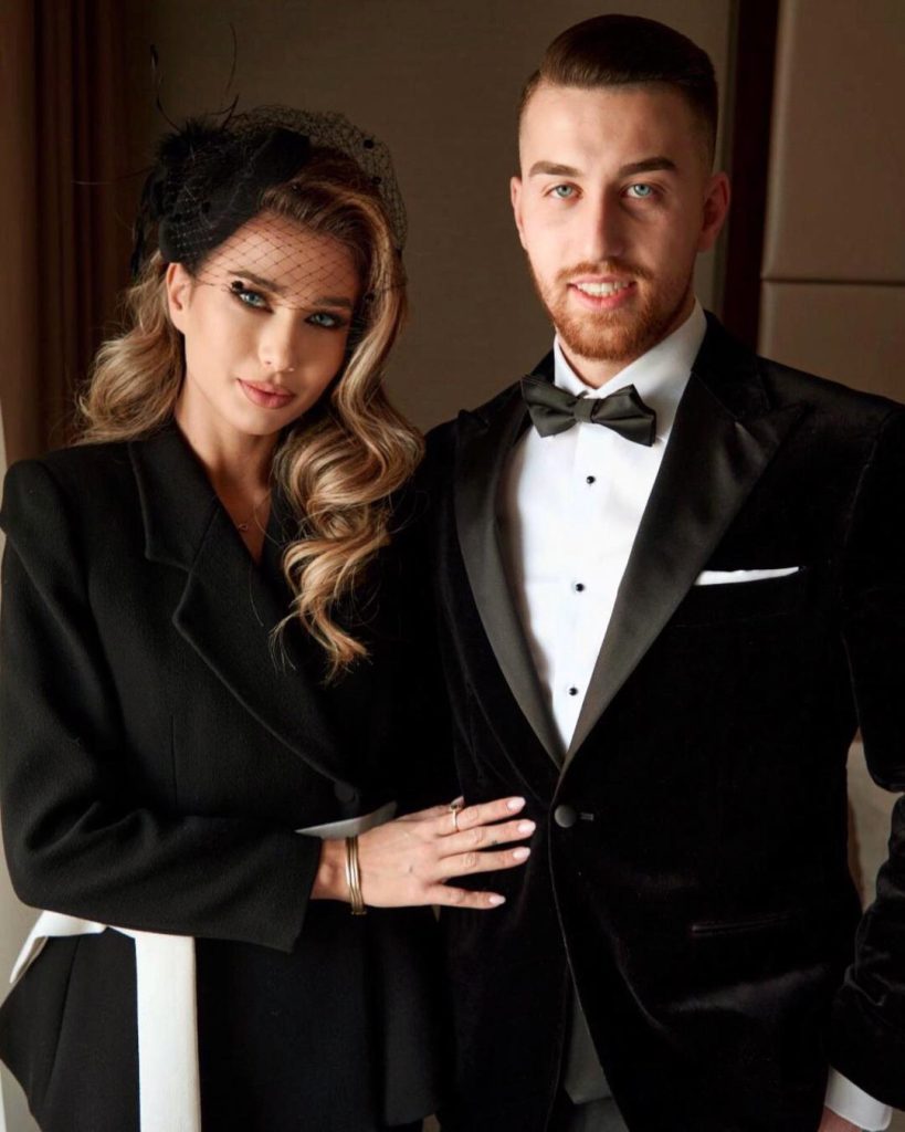 Maria și fratele ei, Andrei Iordănescu