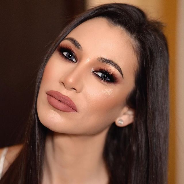 Vedeta se dedică în prezent rolului de mămică