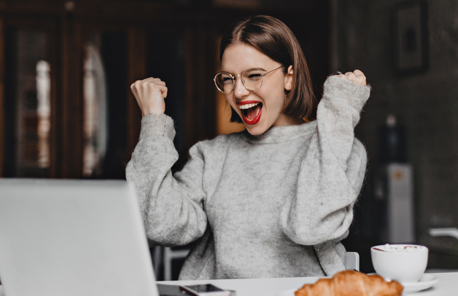 12 lucruri pe care o femeie puternică