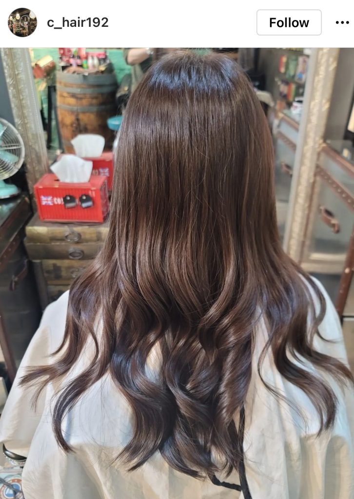 5 coafuri pe care le poţi face rapid cu placa