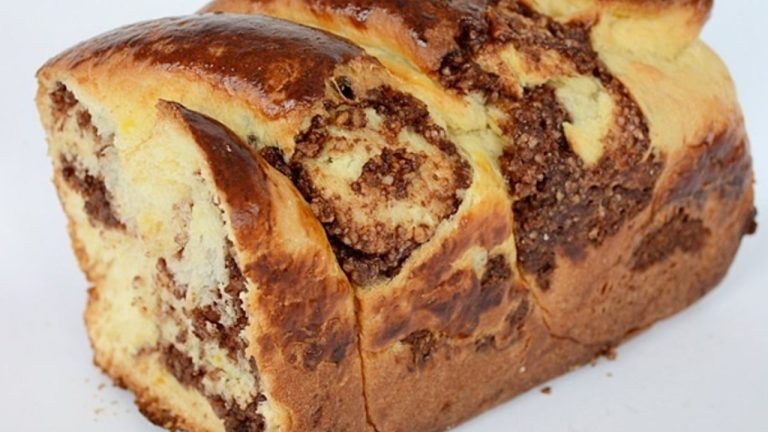 Cât zahăr se pune la cozonac. Greșeala pe care o fac multe gospodine