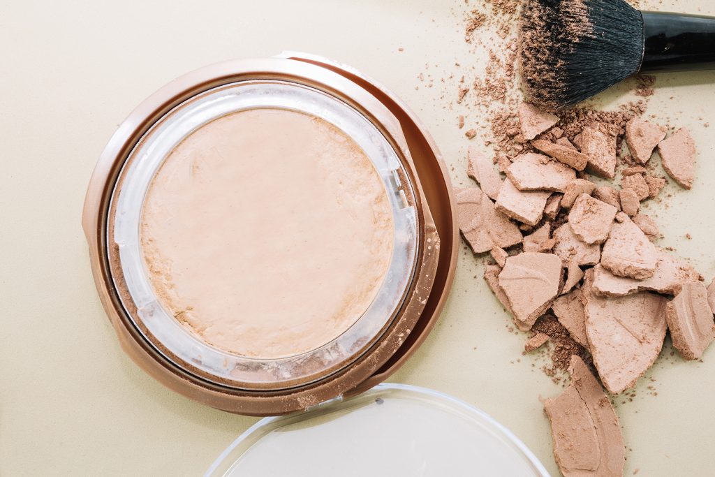 Cum să dai o nouă viaţă cosmeticelor tale