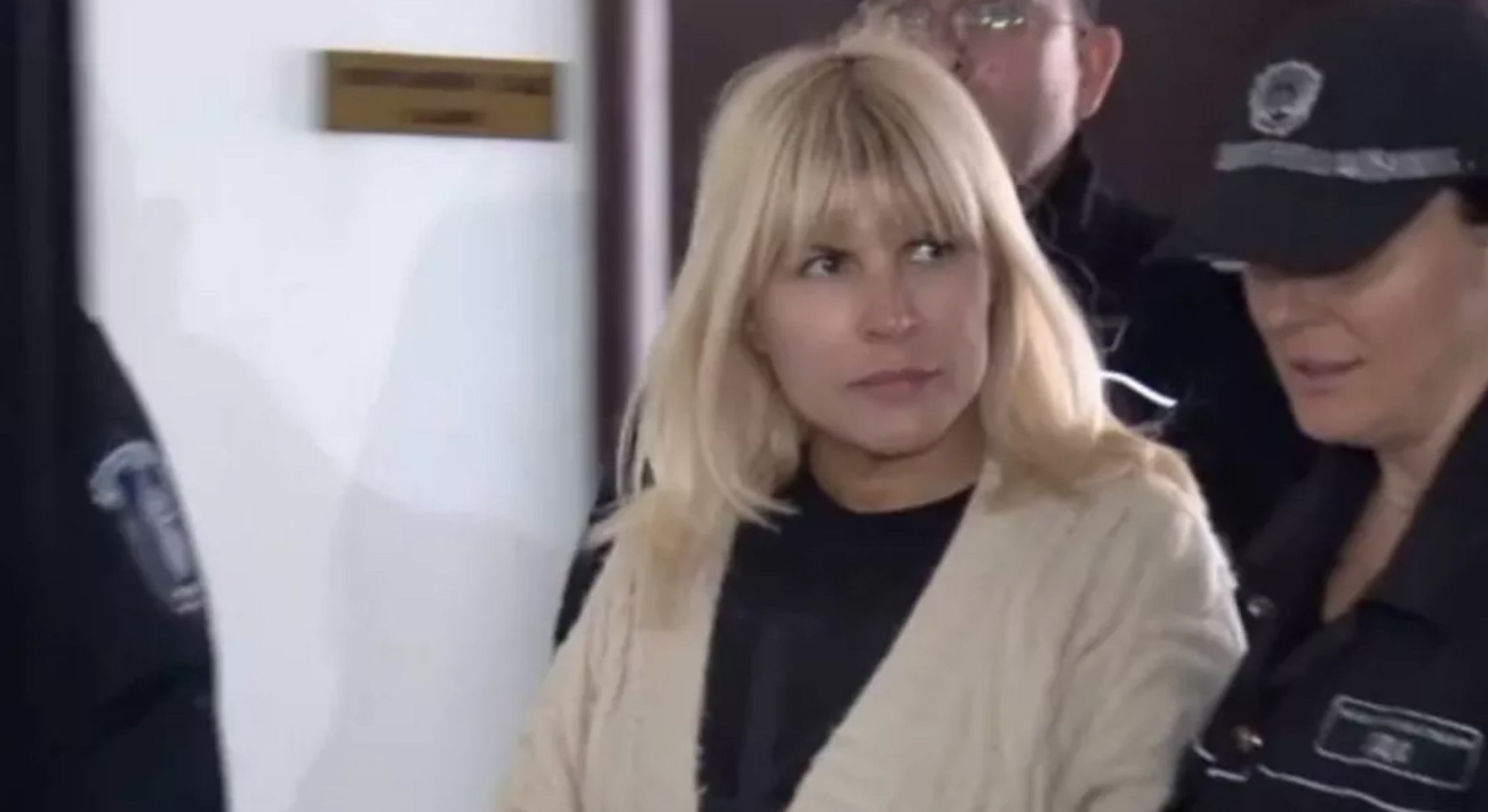 Elena Udrea susţine că suferă de o boală gravă