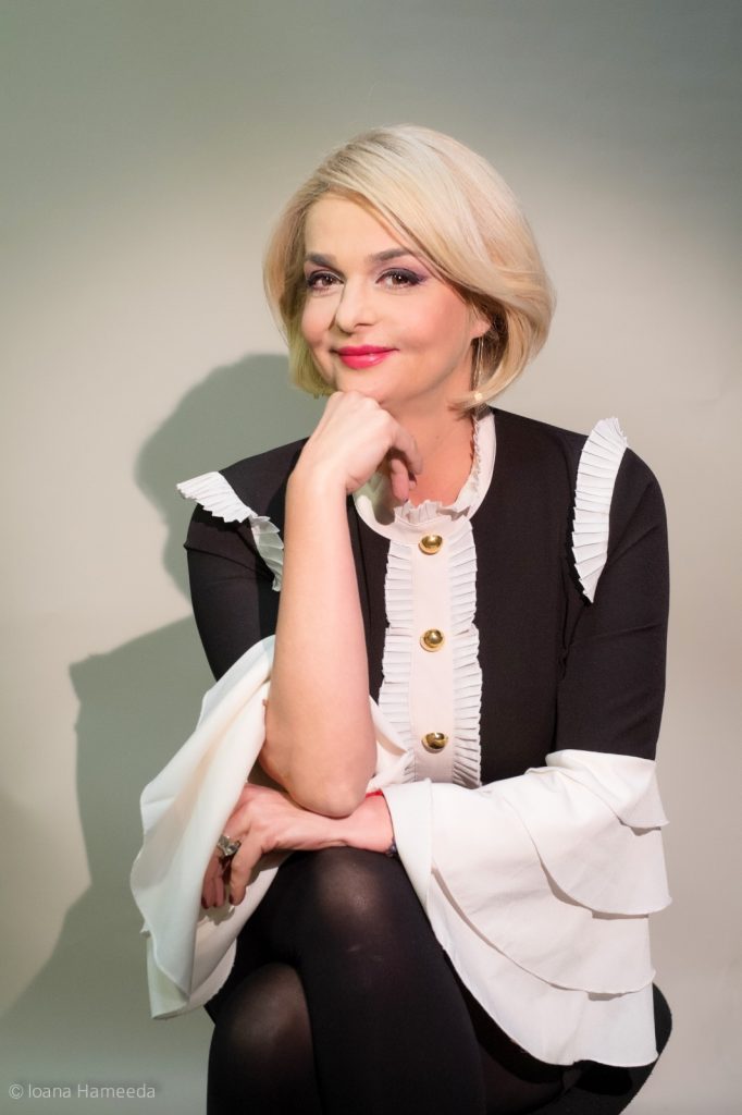 Iuliana Marciuc i-a insuflat fiului ei pasiunea pentru teatru si film