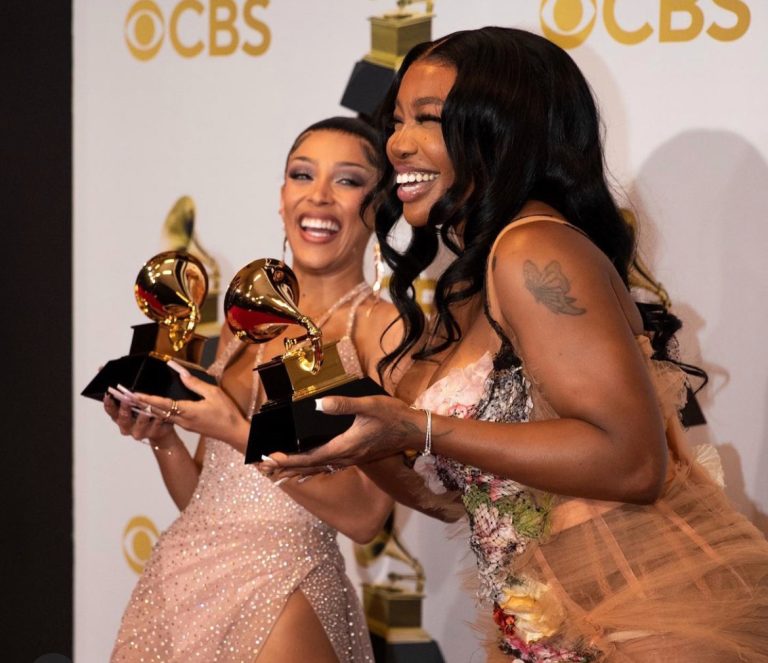 Premiile Grammy 2022. Ce primesc vedetele în pungile cadou, în valoare de 30.000 de dolari