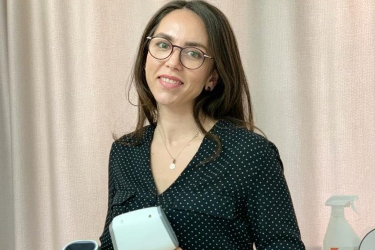 Miturile epilării cu laser, demontate de Petronela Florea: „După ce ți-ai făcut ședințele, ești liniștită un an sau un an și jumătate” EXCLUSIV