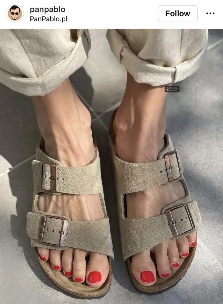 5 modele de sandale care nu se demodează niciodată