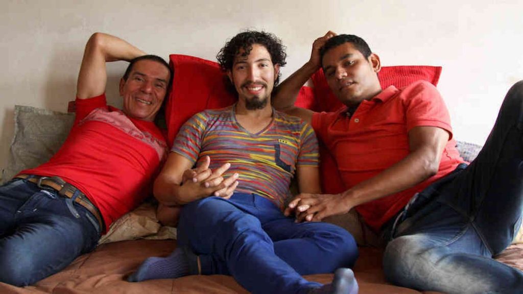 Tara care a legalizat prima casatorie intre 3 barbati