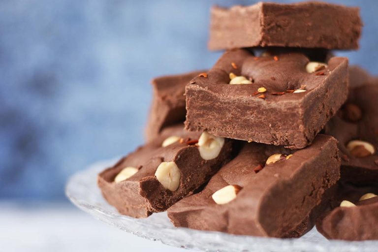 Ciocolată de casă delicioasă. Reţeta bunicii