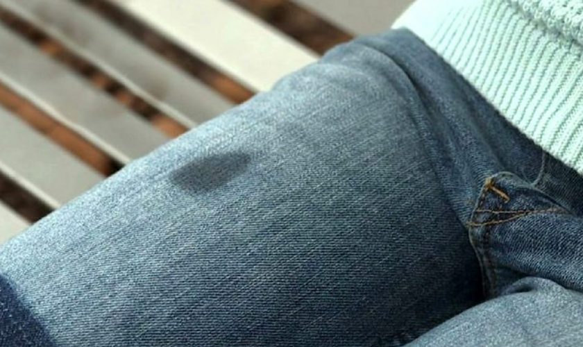 Cu ce se scot petele de ulei