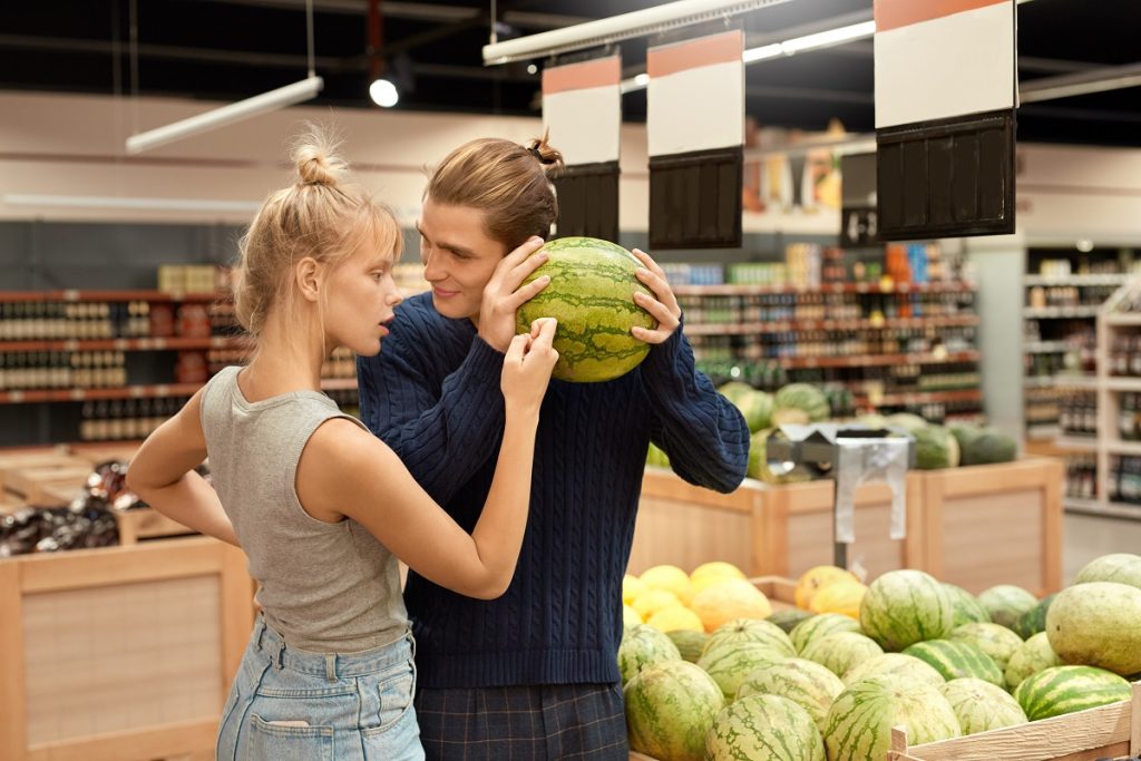 Testul care iti arata clar daca pepenele rosu este copt si dulce