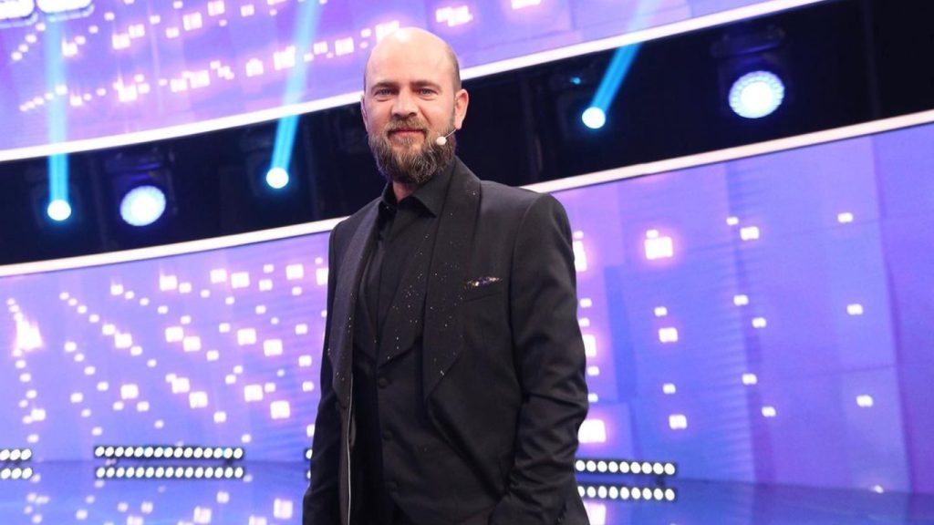 Din ce face bani Cosmin Seleși după ce a dispărut de pe micul ecran