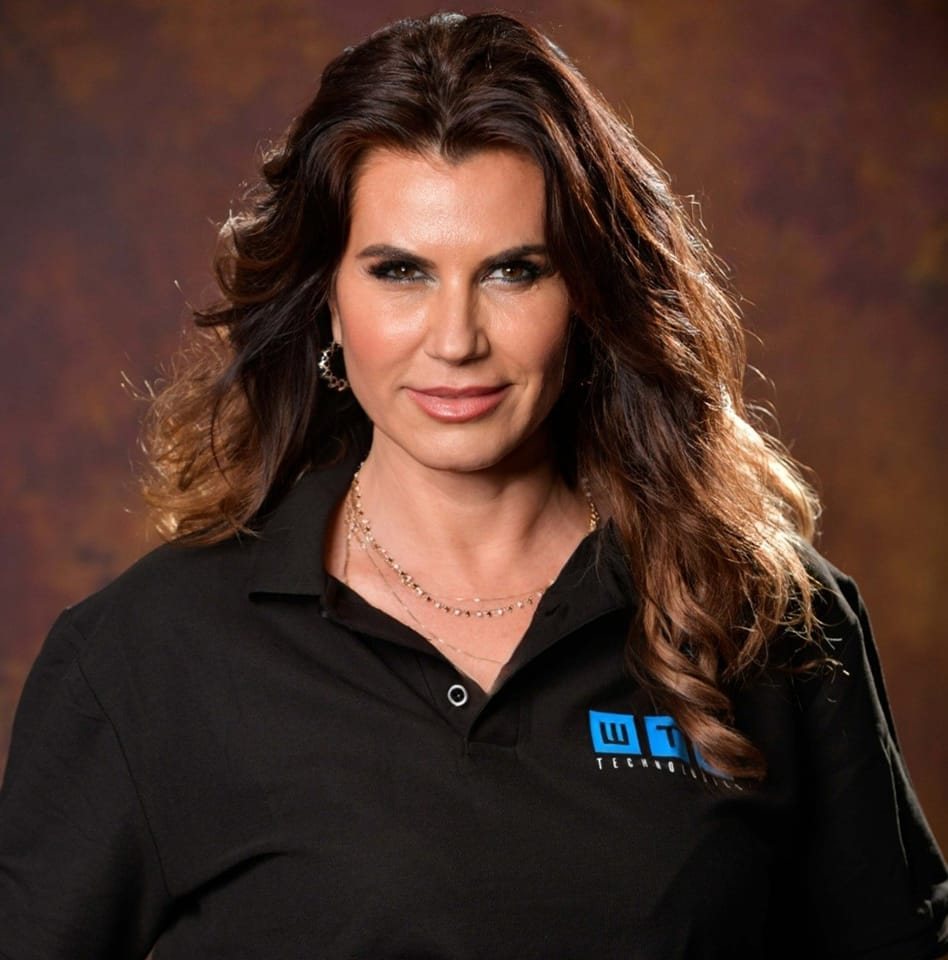 Felicia Akkaya, psihoterapeut