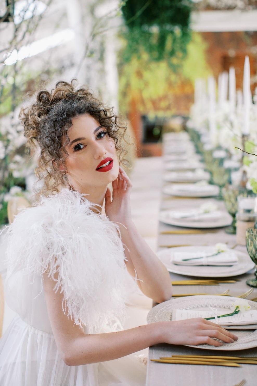 Miresele trebuie să țină cont de „proba coafurii”