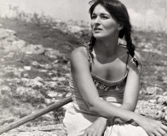 Vă mai amintiți de actrița Maria Ploae, una dintre frumoasele ”Epocii de Aur”