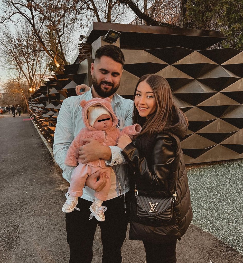 Primele imagini cu Nicole Cherry de la botezul fetiței