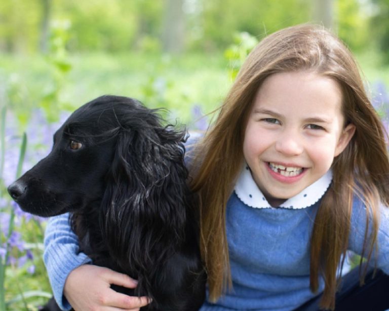 Prinţesa Charlotte a împlinit 7 ani. Cum arată acum micuţa, noi imagini publicate de Kate Middleton
