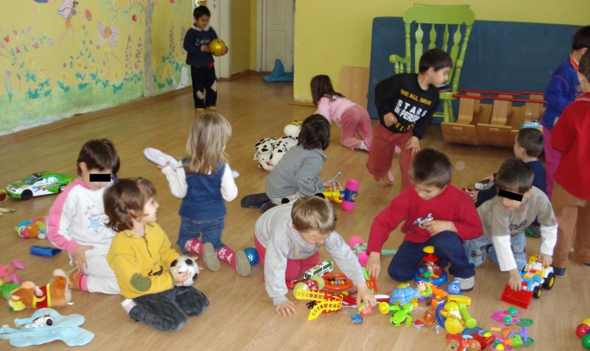 Ce salariu are o educatoare începătoare