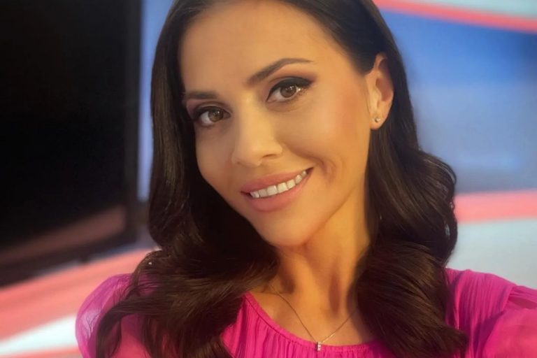 Irina Gologan, despre povara știristelor din România de a arăta impecabil pe micul ecran: ”Eu nu cred că arăt dumnezeiește. La posturile din afară primează mai mult anii de experiență” EXCLUSIV