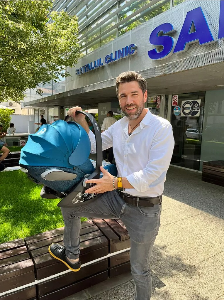 Alex Dima a devenit tată de băiat