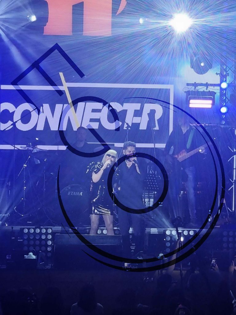 Connect-R, în genunchi la concertul organizat de ziua sa