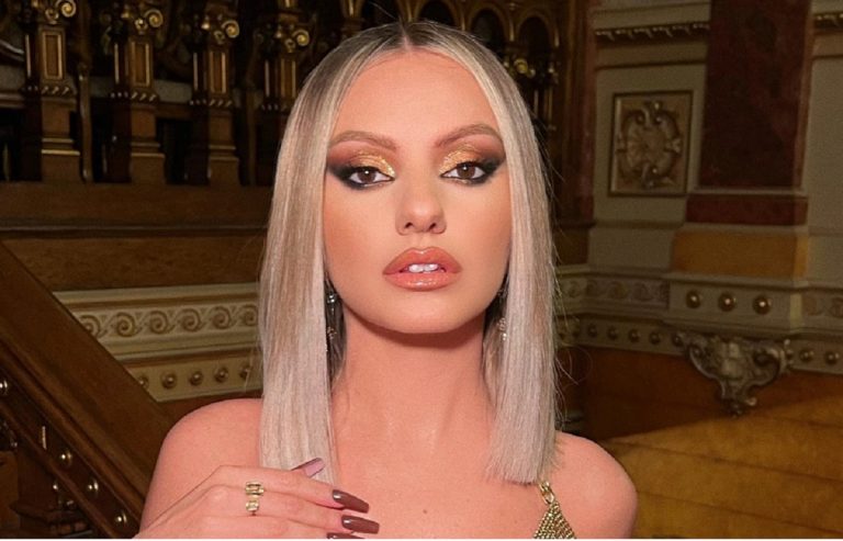De ce boală suferă Alexandra Stan: „De obicei apar doar în cazul unui cancer”