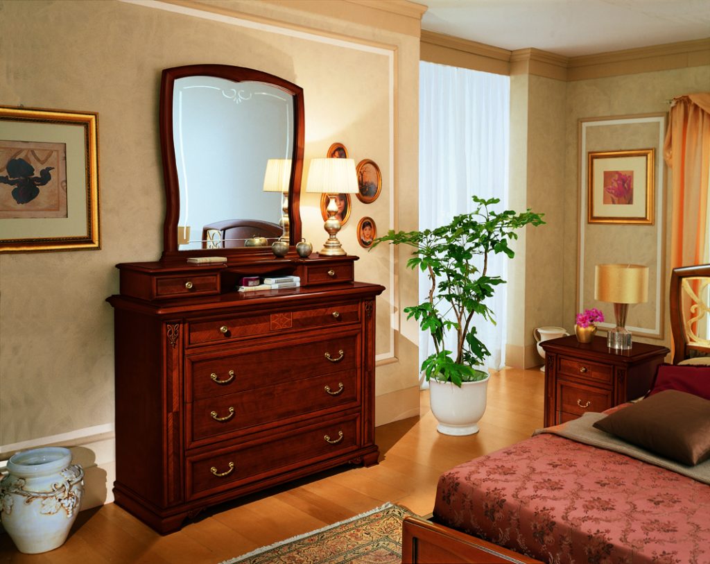 De ce nu e bine sa ai oglinda in fata patului, potrivit expertului Feng Shui Gena Rusu