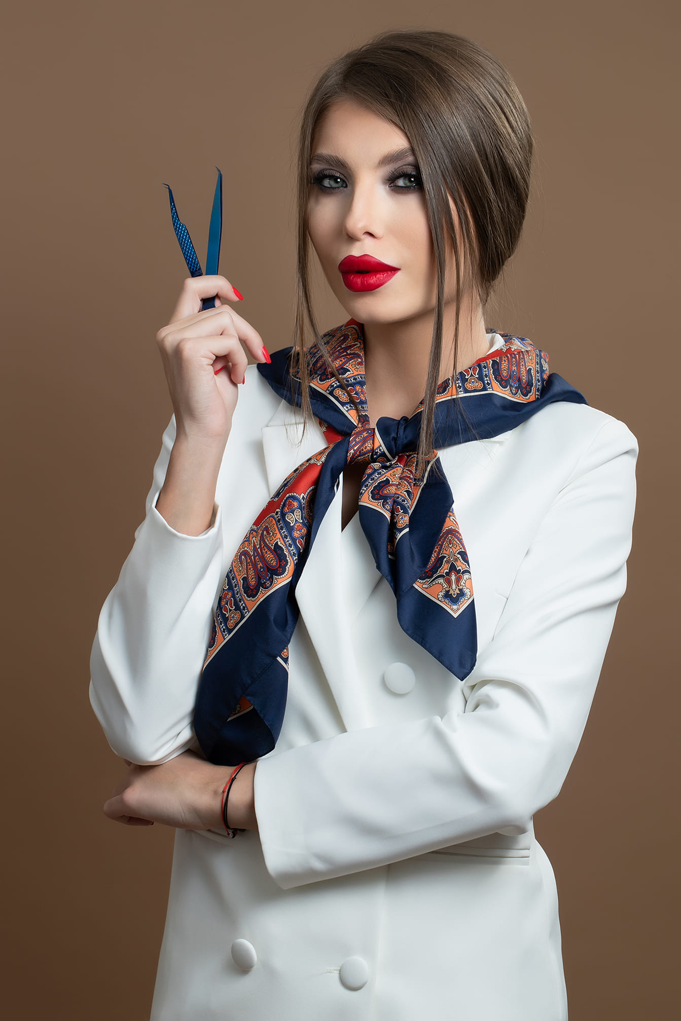 Cum se întrețin vara extensiile de gene