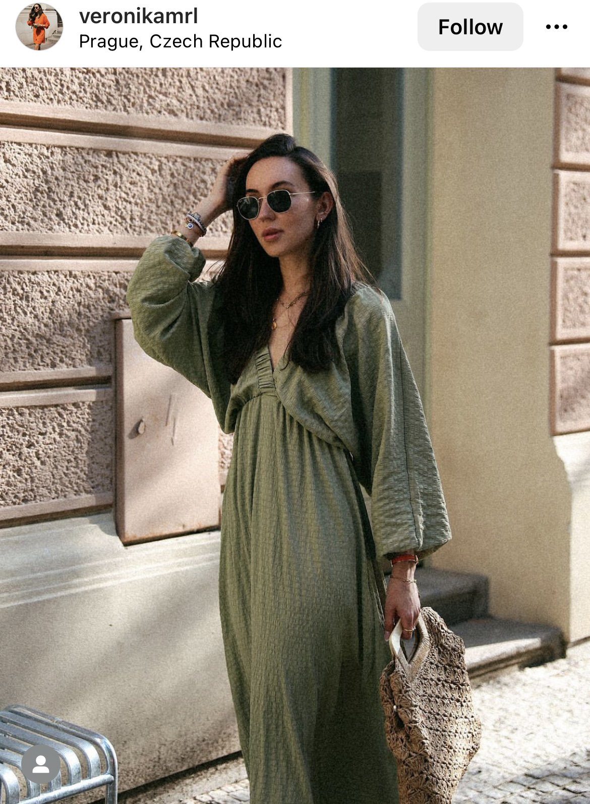 Cele mai frumoase rochii pentru femei mici de înălțime