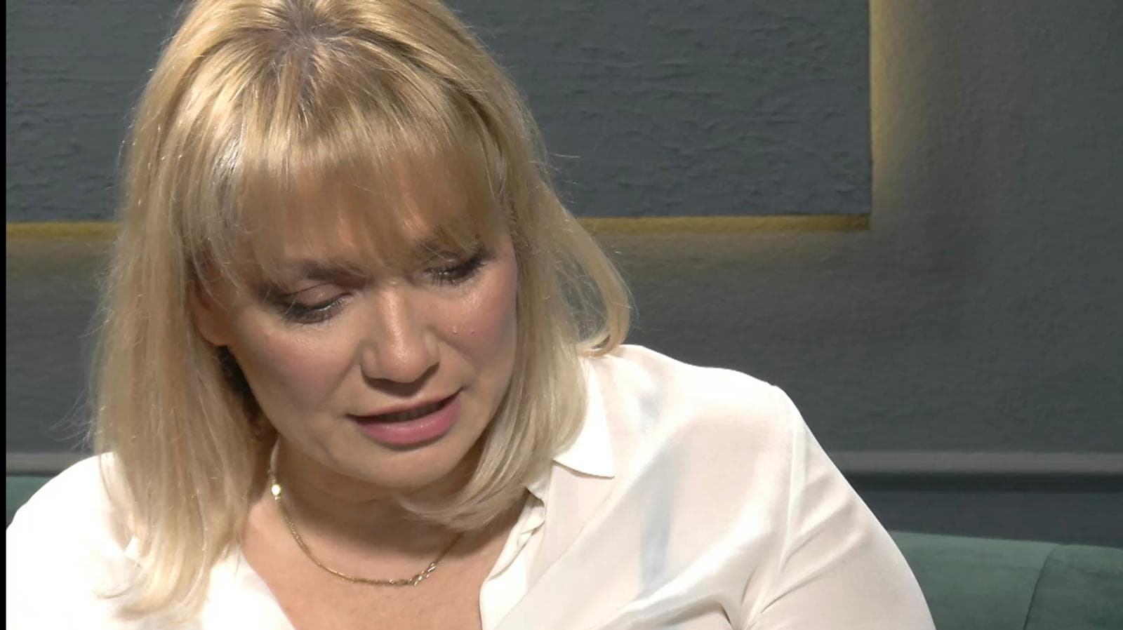 Cristina Cioran, în lacrimi la emisiunea Danei Săvuică