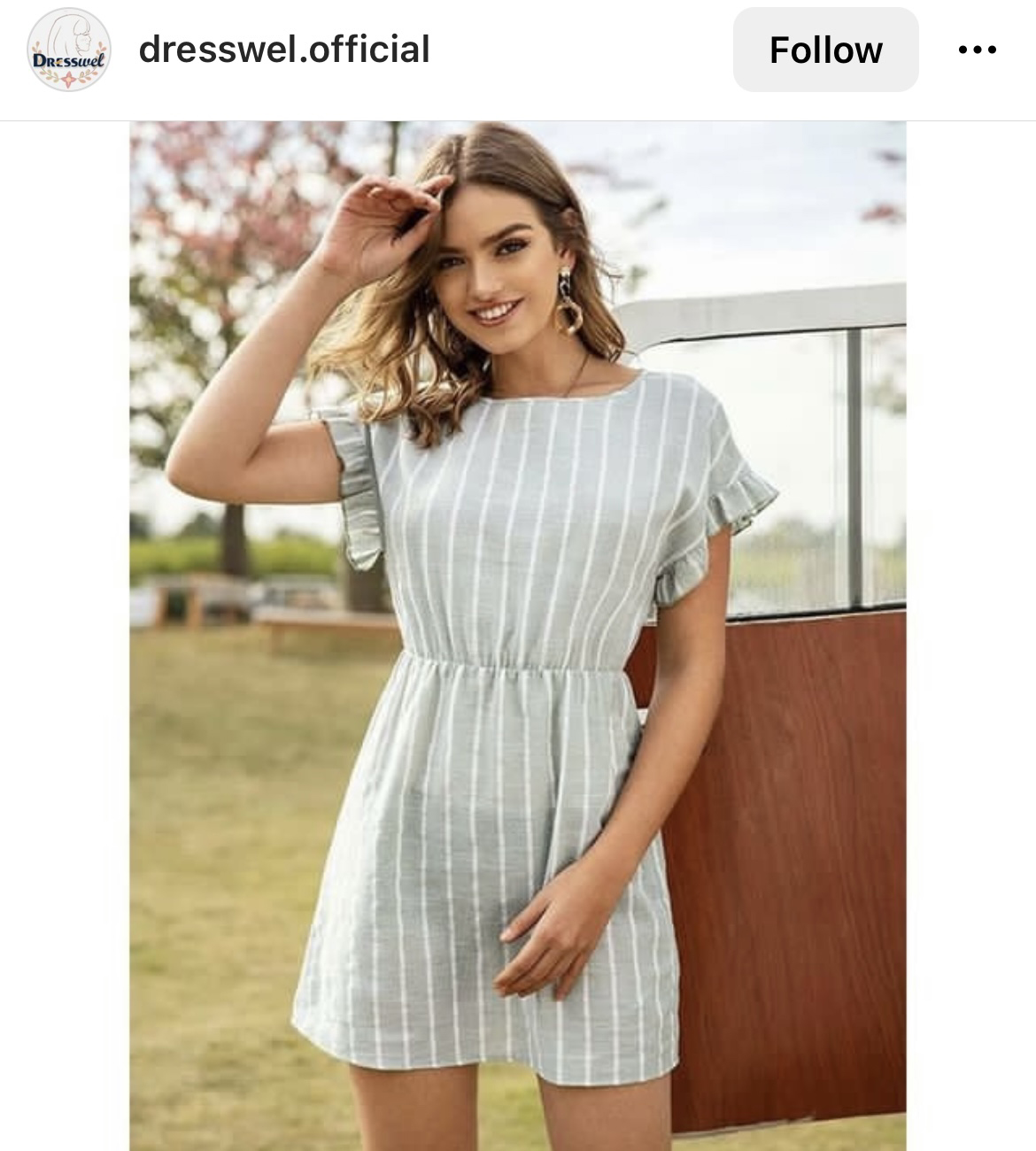 Cele mai frumoase rochii pentru femei mici de înălțime