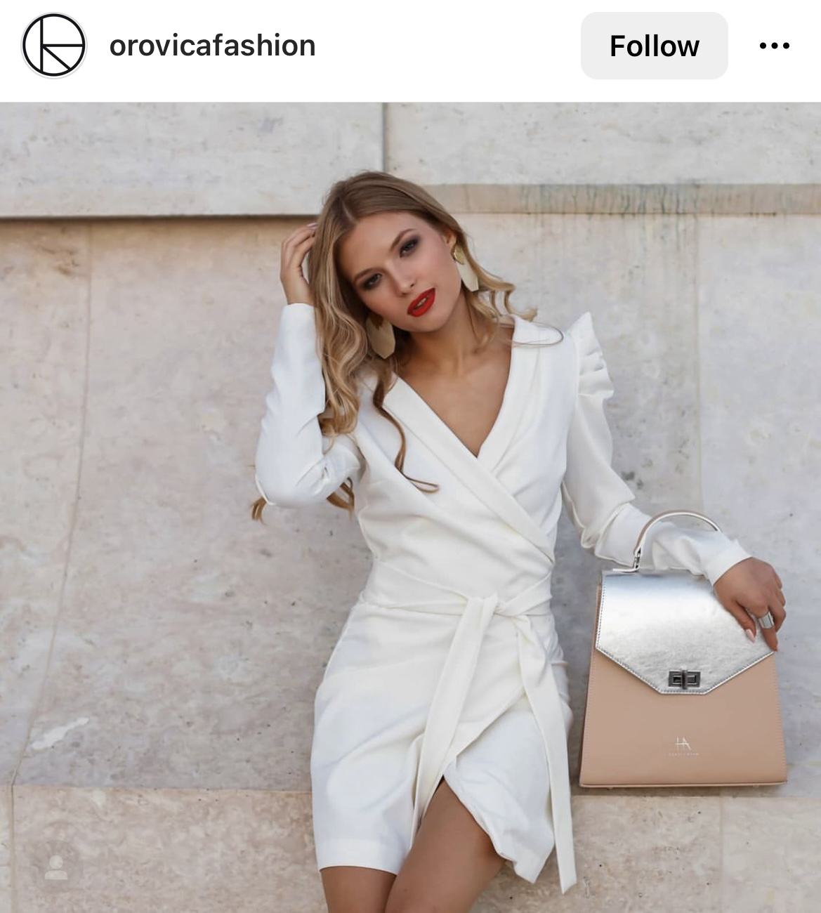 Cele mai frumoase rochii pentru femei mici de înălțime