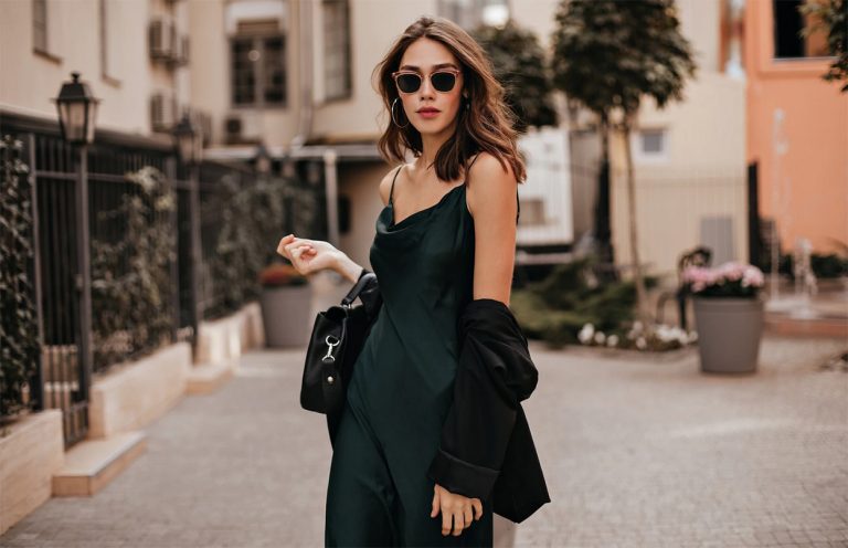 Rochii lungi de vară care avantajează orice siluetă. 4 modele de purtat în sezonul estival