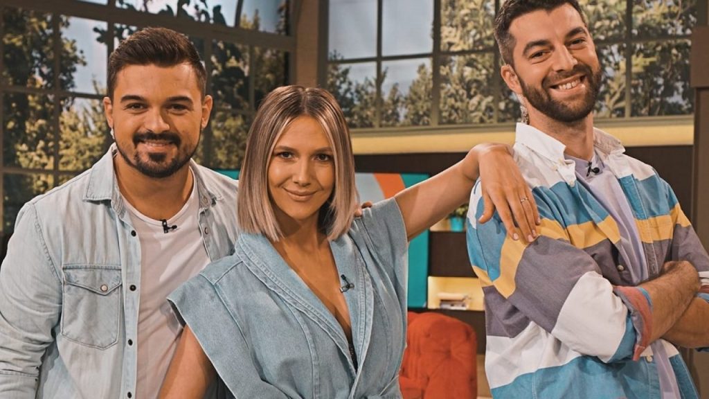 Cine o înlocuiește pe Adela Popescu la Vorbeşte Lumea