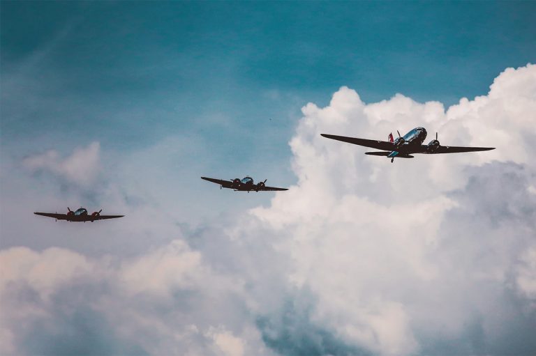 Ziua Aviației Române. Poveștile impresionante ale celor mai renumiți aviatori din România